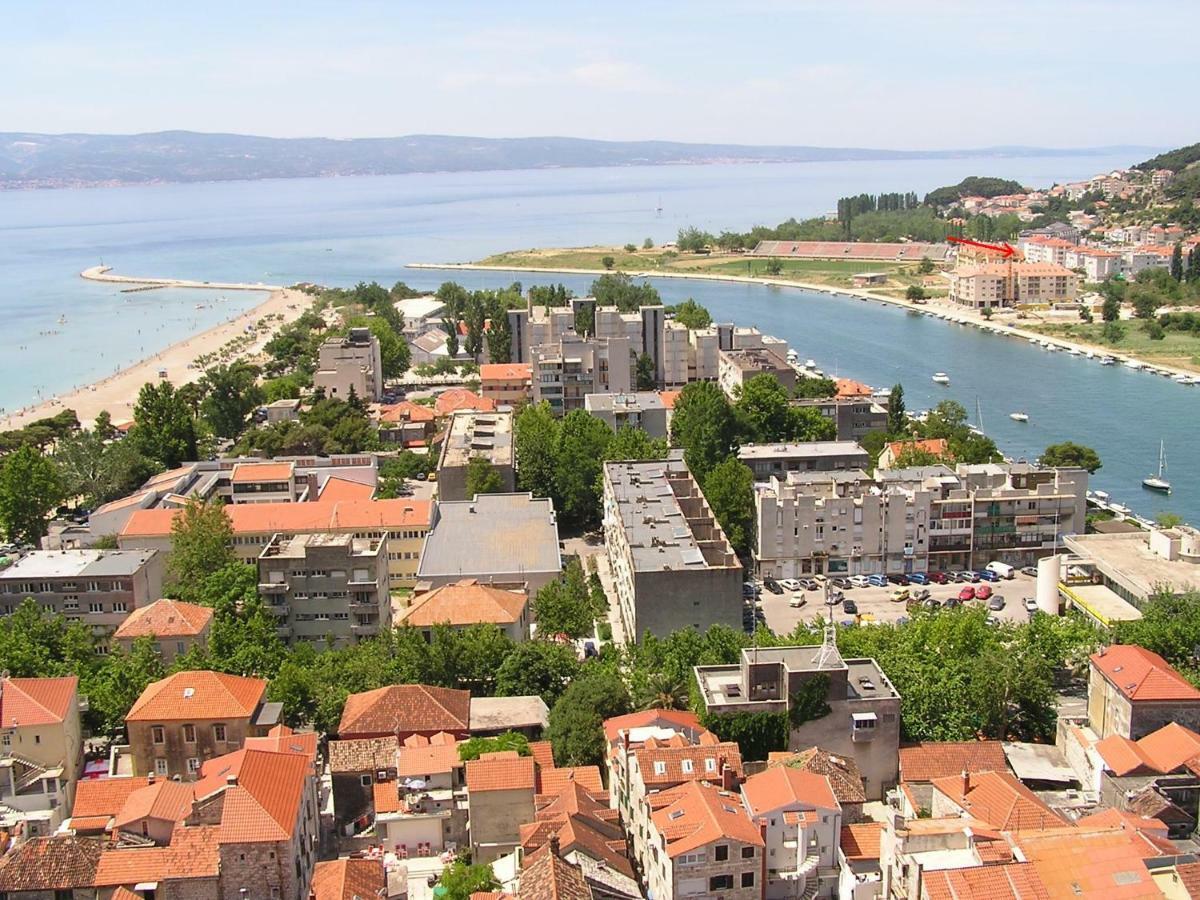 Appartement Natali à Omiš Extérieur photo