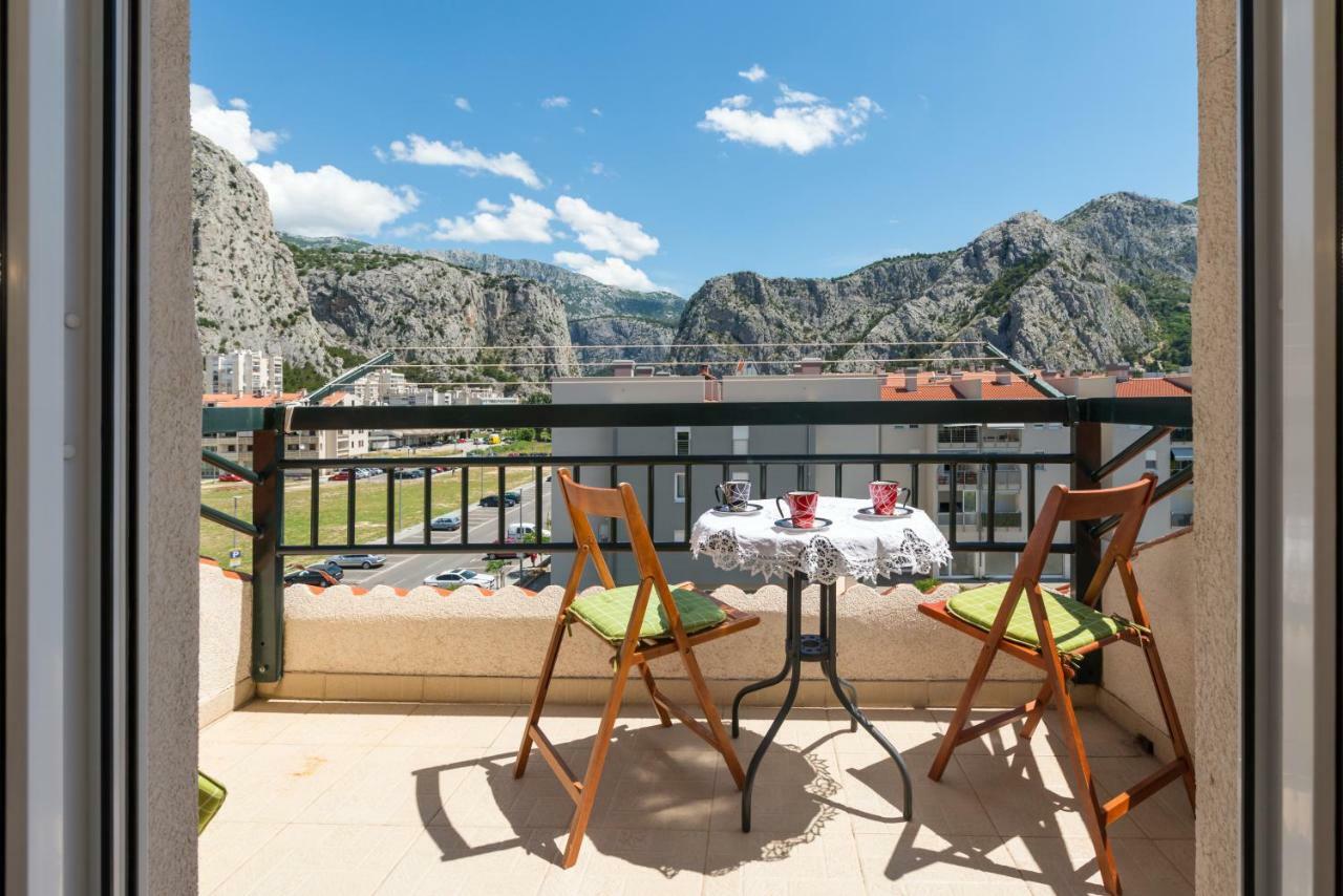 Appartement Natali à Omiš Extérieur photo