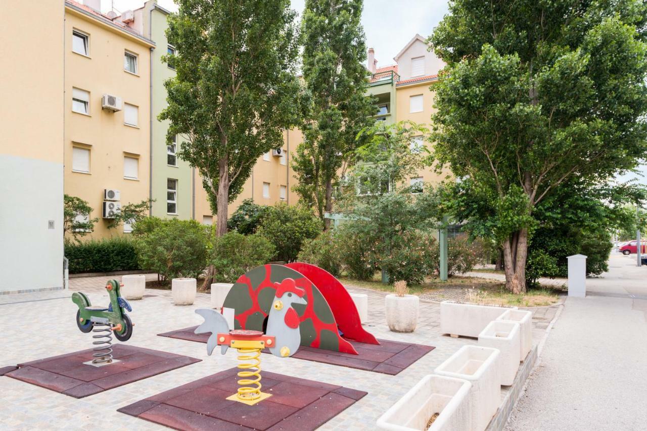 Appartement Natali à Omiš Extérieur photo