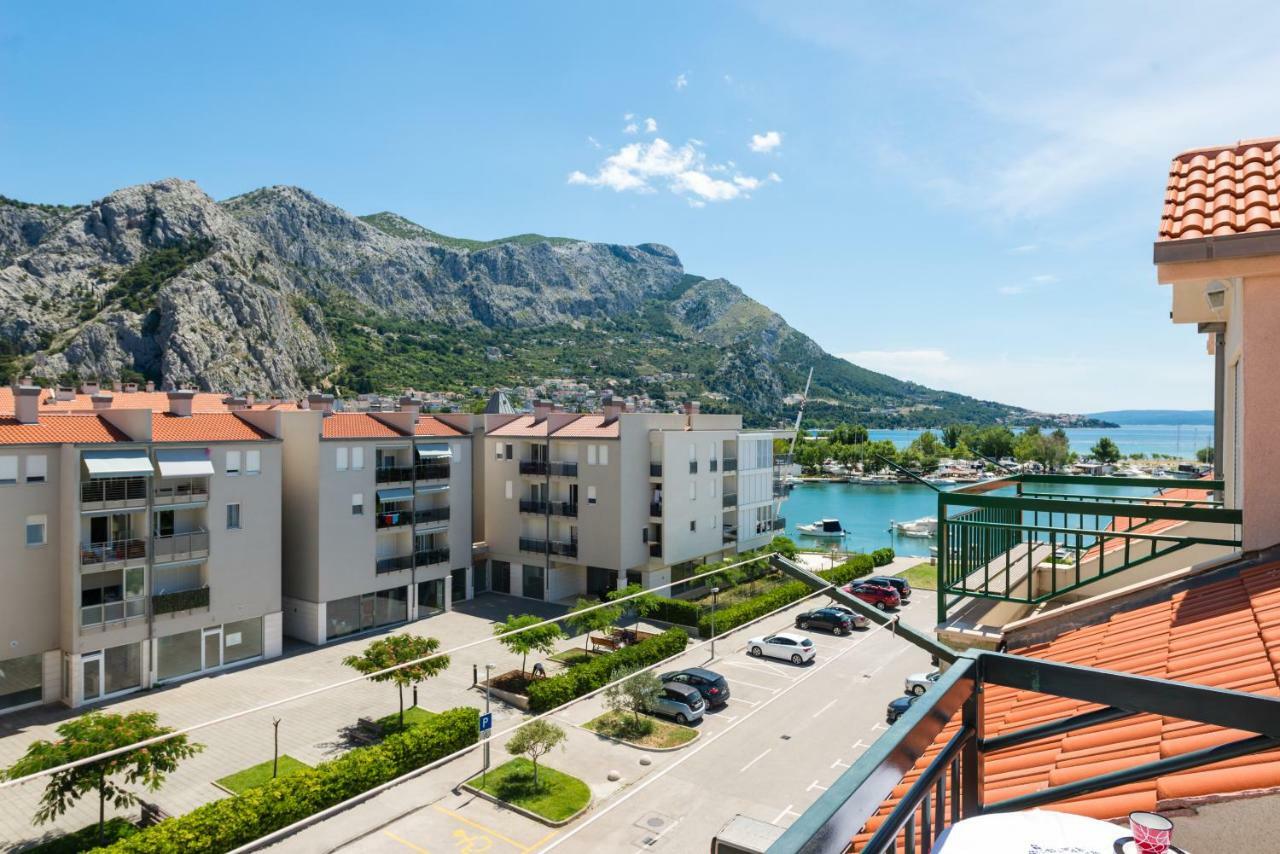 Appartement Natali à Omiš Extérieur photo