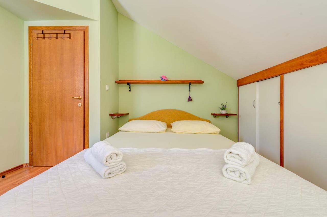 Appartement Natali à Omiš Extérieur photo